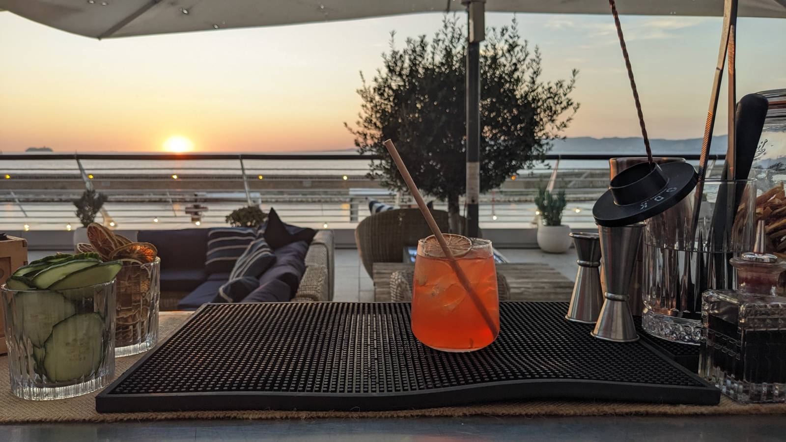 Bar à cocktail mobile spécialisé dans l'événementiel à Nîmes dans le Gard 30